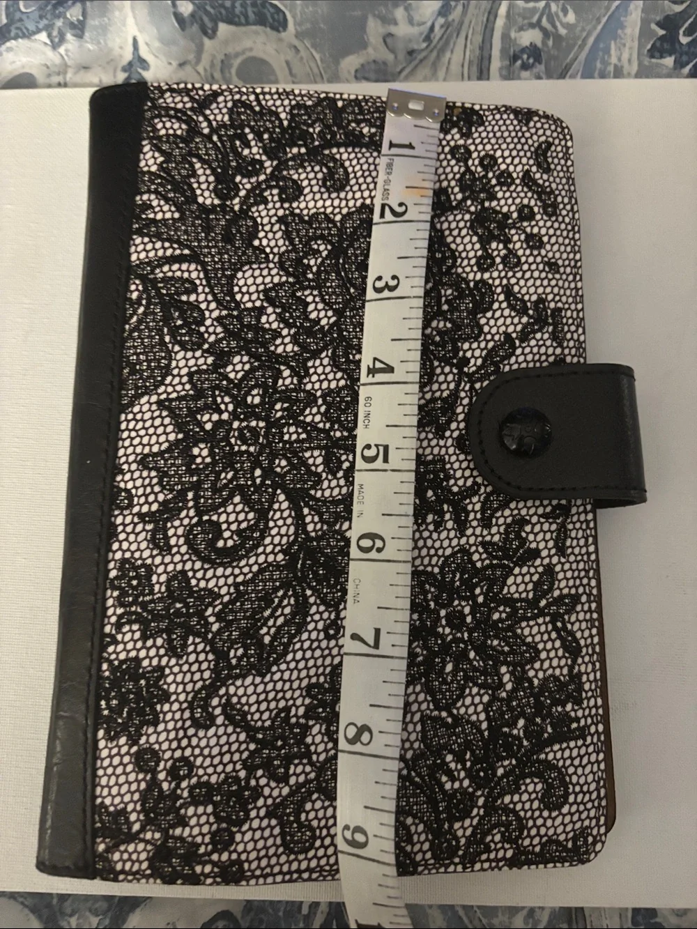 Patricia Nash Chantilly Lace Leather Ring Agenda